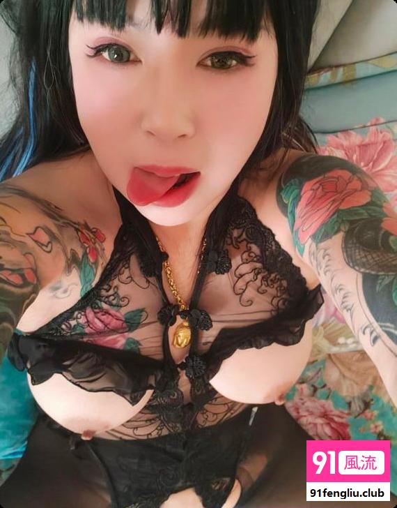 徐汇巨臀骚熟女